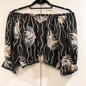 Jill Stuart off the shoulders crop top